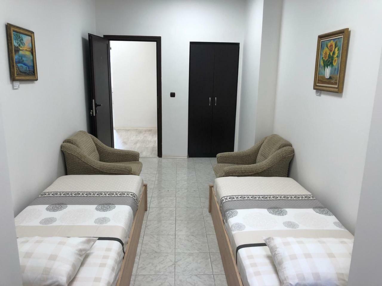 Guest Rooms Opera Plowdiw Exterior foto