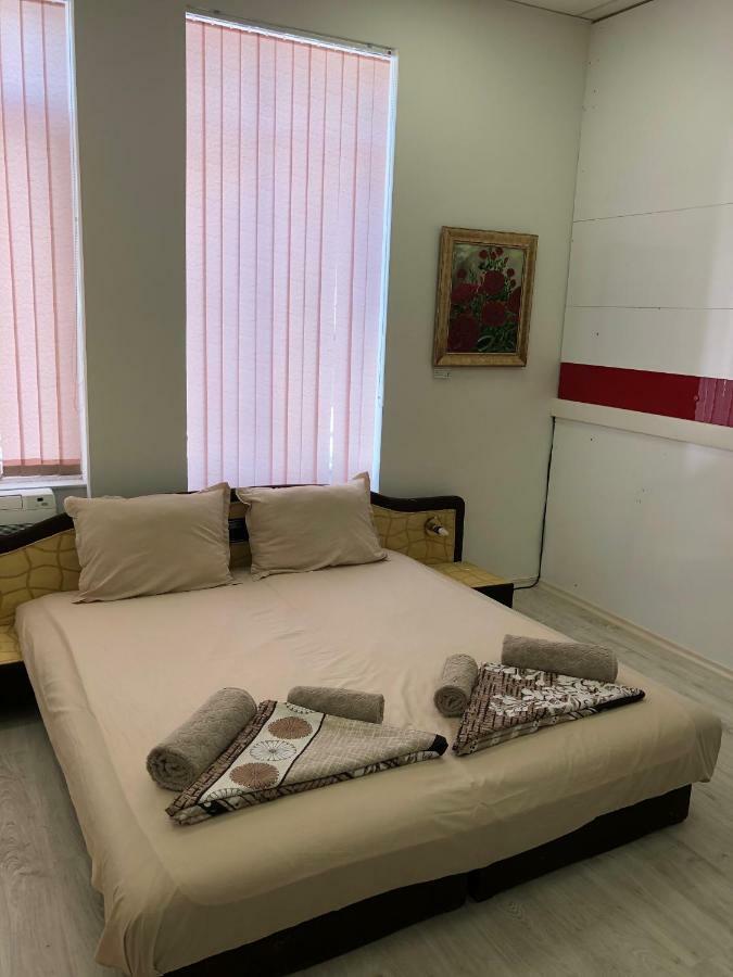 Guest Rooms Opera Plowdiw Exterior foto